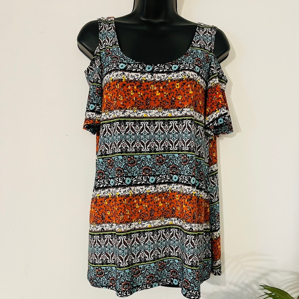 Cold Shoulder Blouse loose fitting size XL
